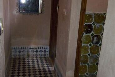 پانسیون Gite Chez L'habitant Amzil