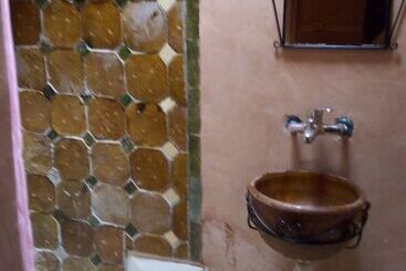 پانسیون Gite Chez L'habitant Amzil