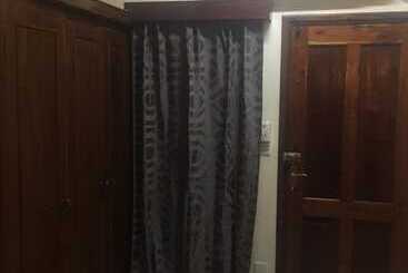 Qua Bruce Apartment
