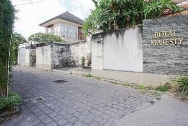 Royal Majesty Villas Jimbaran