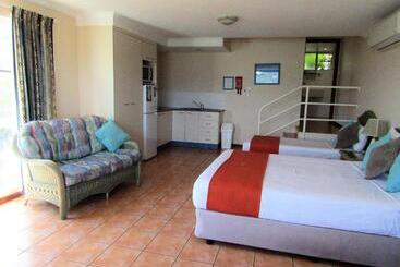 Sunlit Waters Studio Apartments