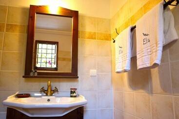 Elia Traditional Hotel & Spa
