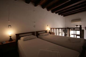 هتل Chania Rooms