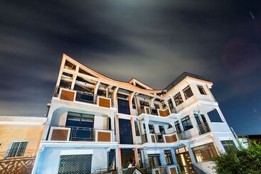 هتل Oceanis Home & Voyages