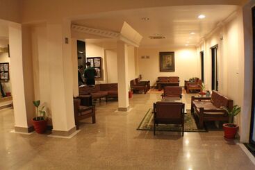 هتل Sneha Clarks Inn Suites Nepalgunj