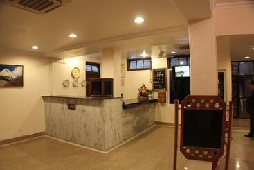 هتل Sneha Clarks Inn Suites Nepalgunj
