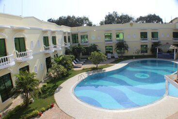 هتل Sneha Clarks Inn Suites Nepalgunj