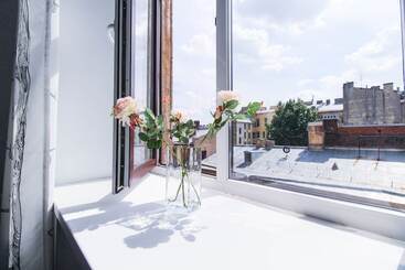 هتل Superhostel On Mayakovskogo 27