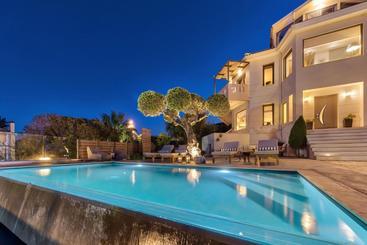 آپارتمانهای توریستها Pasithea Elegant Villa