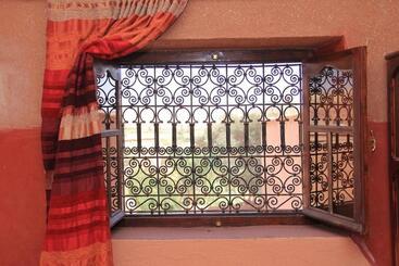 پانسیون Maison D Hôtes Nouflla