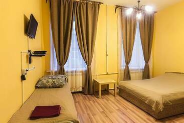 پانسیون Old Flat Guest House On Ligovskiy