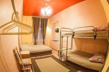 پانسیون Old Flat Guest House On Ligovskiy