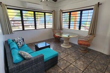 استراحتگاه Maya Beach