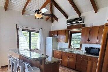 استراحتگاه Maya Beach