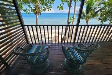 استراحتگاه Maya Beach