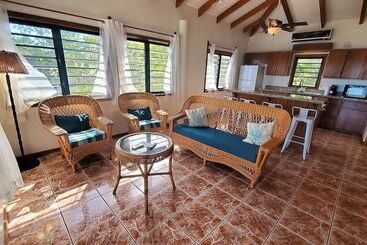 استراحتگاه Maya Beach
