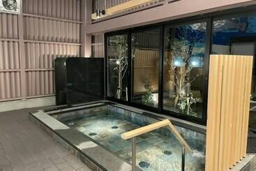 Shiki No Sato Yuraku