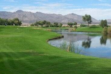 Avi Resort & Casino