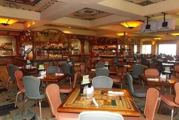 Avi Resort & Casino