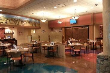 Avi Resort & Casino