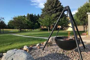 Bad Rock Bed And Breakfast Inn