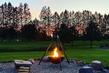 Bad Rock Bed And Breakfast Inn