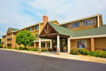هتل Americinn By Wyndham Kearney