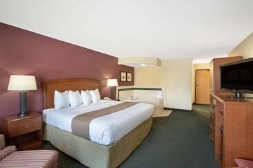هتل Americinn By Wyndham Kearney