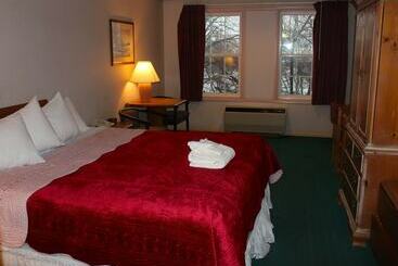 هتل Anchorage Inn Burlington