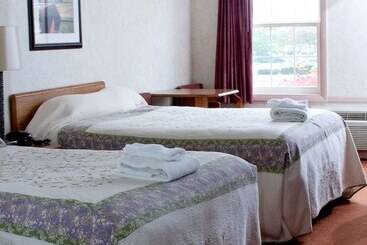 هتل Anchorage Inn Burlington