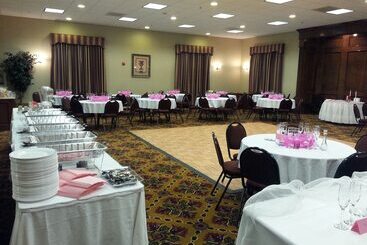 هتل Ashmore Inn And Suites Lubbock