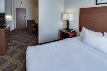 هتل Ashmore Inn And Suites Lubbock