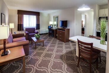 هتل Ashmore Inn And Suites Lubbock