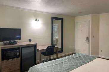 Baechtel Creek Inn, Ascend Hotel Collection