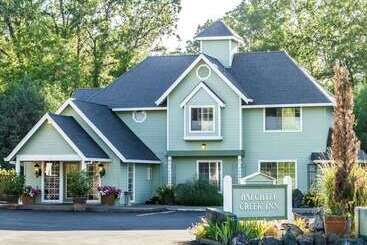 Baechtel Creek Inn, Ascend Hotel Collection