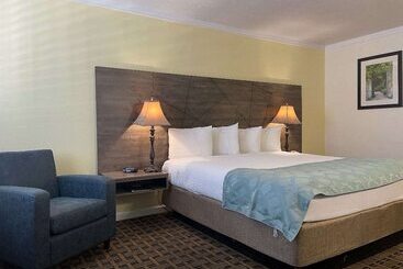 Baechtel Creek Inn, Ascend Hotel Collection