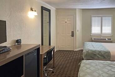 Baechtel Creek Inn, Ascend Hotel Collection
