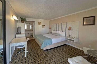 Baechtel Creek Inn, Ascend Hotel Collection