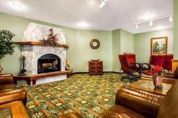 هتل Brookwood Inn Branson