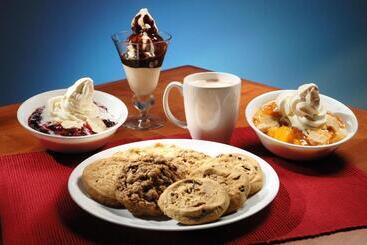 هتل Brookwood Inn Branson