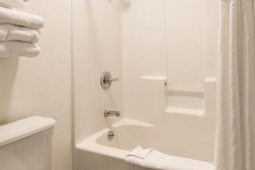 هتل Brookwood Inn Branson