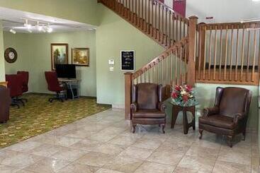 هتل Brookwood Inn Branson