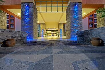 هتل Holiday Inn Express & Suites Tempe By Ihg