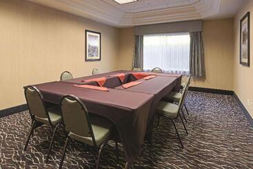 هتل La Quinta By Wyndham Coeur D`alene