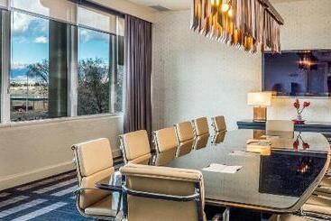 酒店 Sheraton Albuquerque Airport