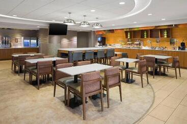 هتل Springhill Suites By Marriott Flagstaff