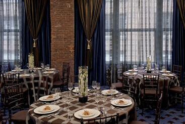 The Alexis Royal Sonesta Hotel Seattle - Seattle