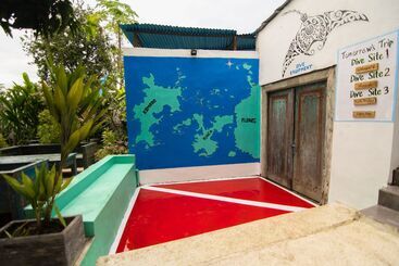 هاستل Dragon Dive Komodo Dive Resort