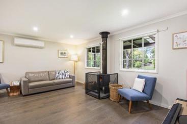 דירות לתיירים Corella Cottage