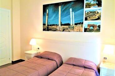 Domus Al Corso Con Servizio B&b